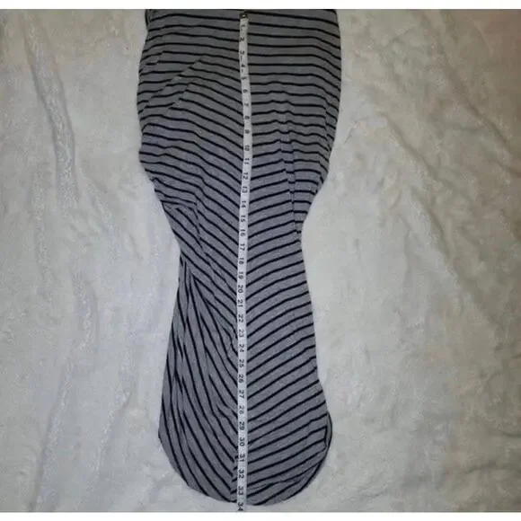 HYFVE Gray Black Striped Wrap Around Twist Front Mini Skirt Size Medium - Picture 10 of 10